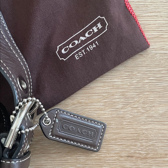 Coach. Soho Bag - Picture 3 of 15